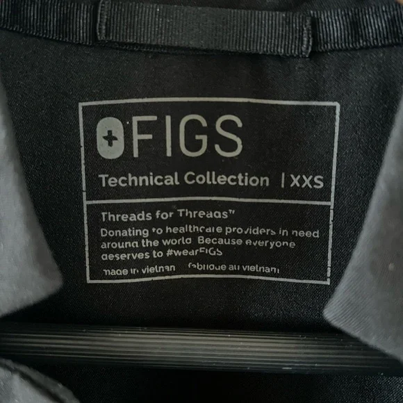 Figs Inala Slim Scrub Top - Picture 6 of 8